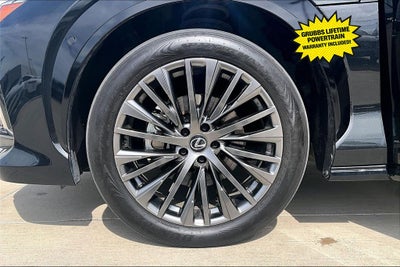 2023 Lexus RZ 450e Luxury