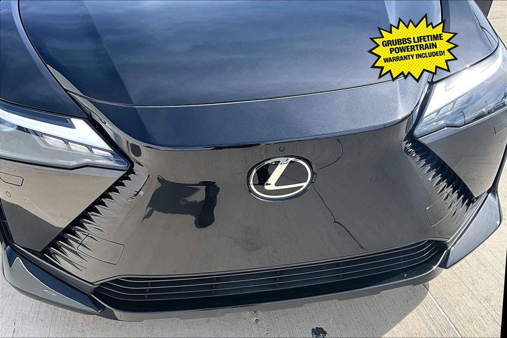 2023 Lexus RZ 450e Luxury
