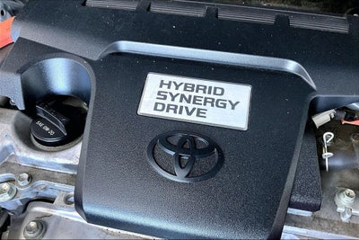 2017 Toyota RAV4 Hybrid XLE