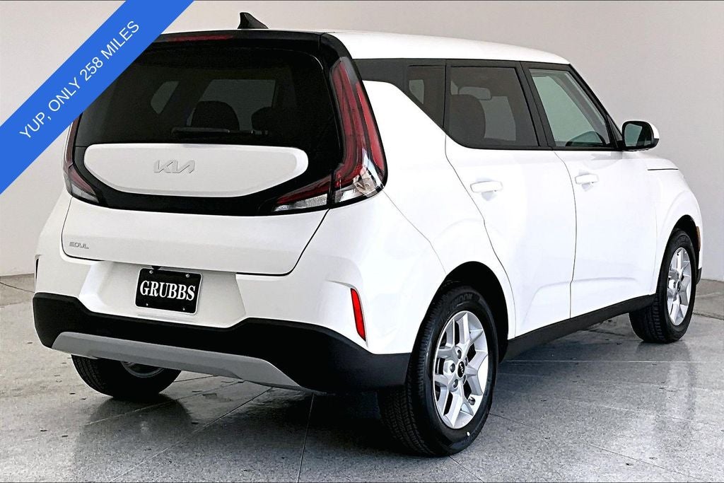 2025 Kia Soul LX
