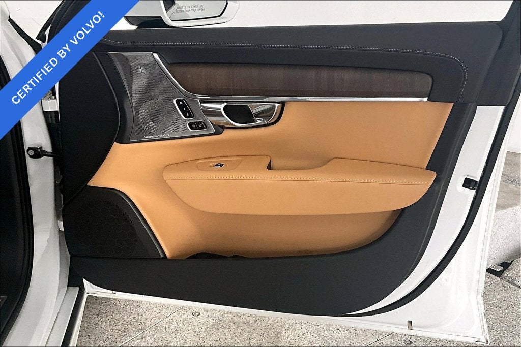 2025 Volvo S90 B6 Ultra