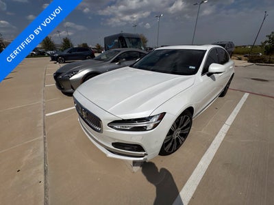 2025 Volvo S90 B6 Ultra