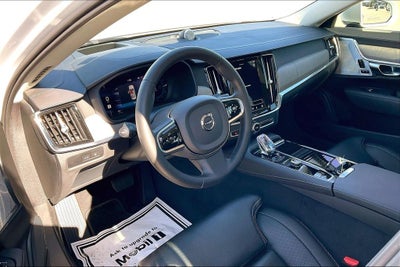 2023 Volvo S90 Recharge Plug-In Hybrid Ultimate