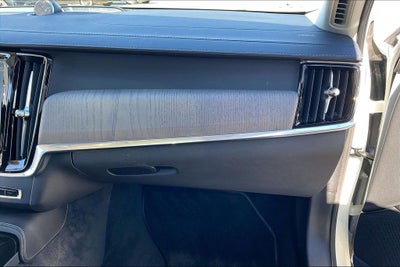 2023 Volvo S90 Recharge Plug-In Hybrid Ultimate