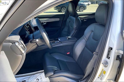 2023 Volvo S90 Recharge Plug-In Hybrid Ultimate