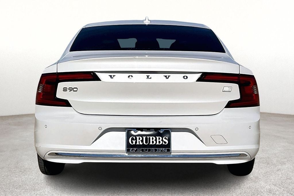 2023 Volvo S90 Recharge Plug-In Hybrid Ultimate