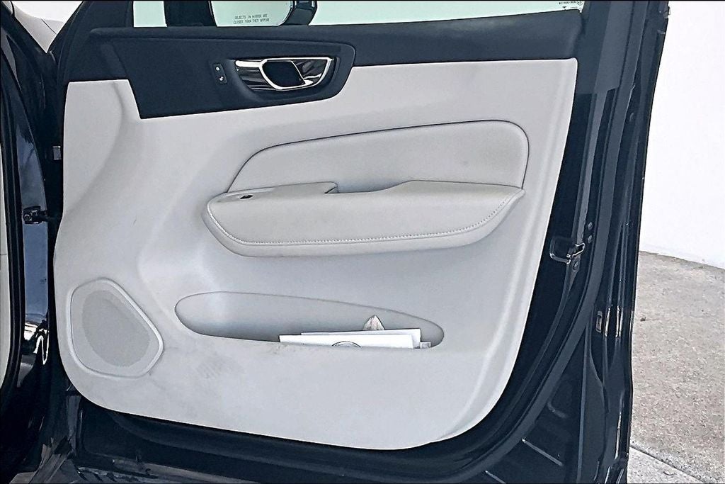 2018 Volvo XC60 T5 Momentum