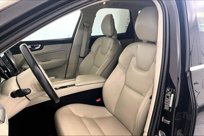 2018 Volvo XC60 T5 Momentum