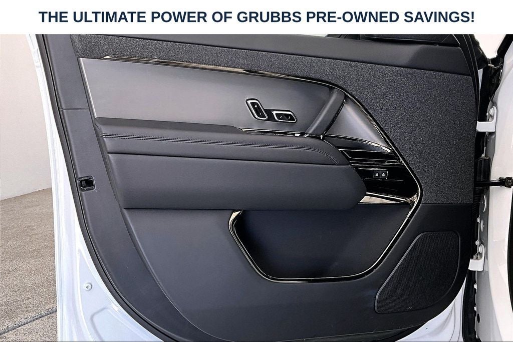 2025 Land Rover Range Rover Sport SE