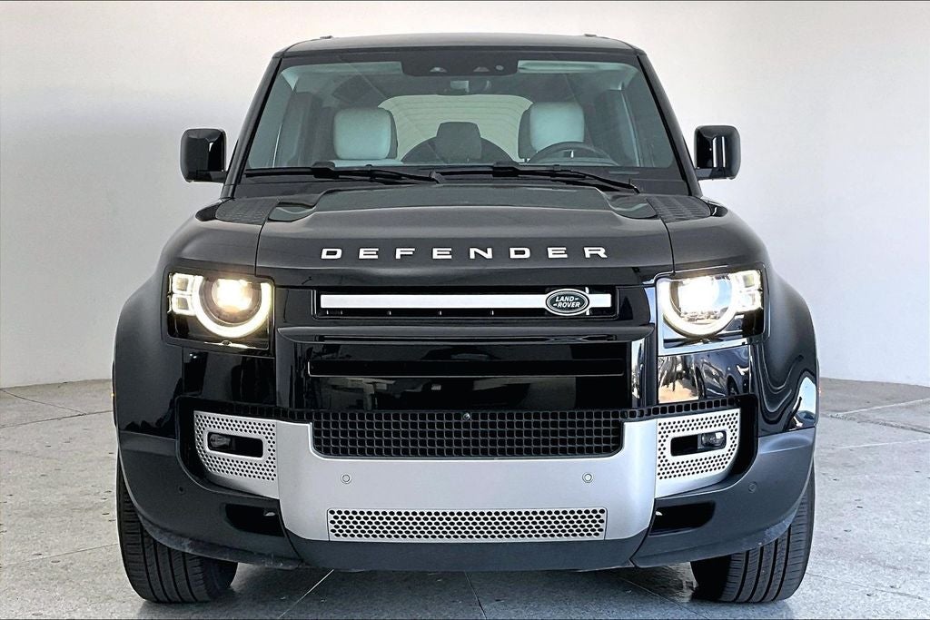 2025 Land Rover Defender 110 S