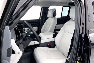 2025 Land Rover Defender 110 S