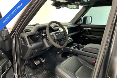 2023 Land Rover Defender 90 V8