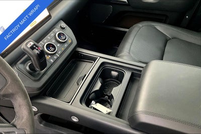 2023 Land Rover Defender 90 V8