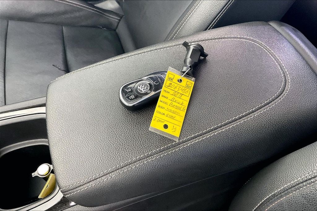 2018 Buick Regal TourX Essence