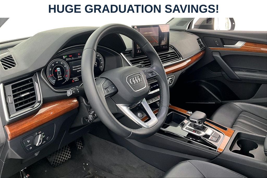 2023 Audi Q5 45 S line Premium Plus quattro