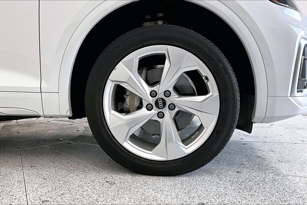 2022 Audi Q5 45 S line Premium quattro