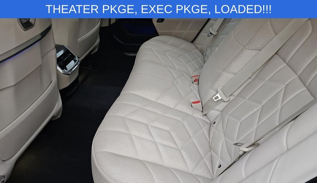 2023 BMW 7 Series 740i