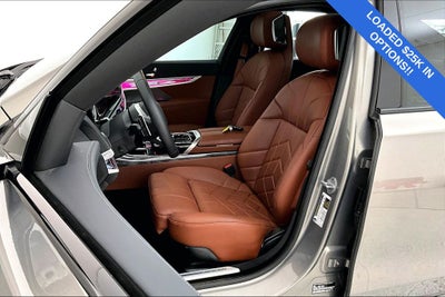 2025 BMW 7 Series 740i