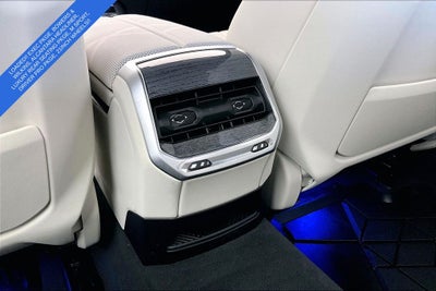 2025 BMW 7 Series 760i xDrive