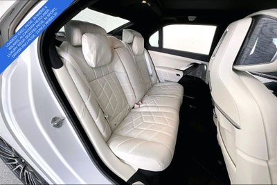 2025 BMW 7 Series 760i xDrive