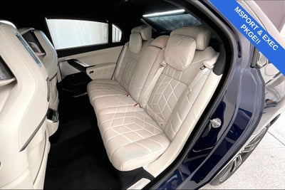 2023 BMW 7 Series 760i xDrive