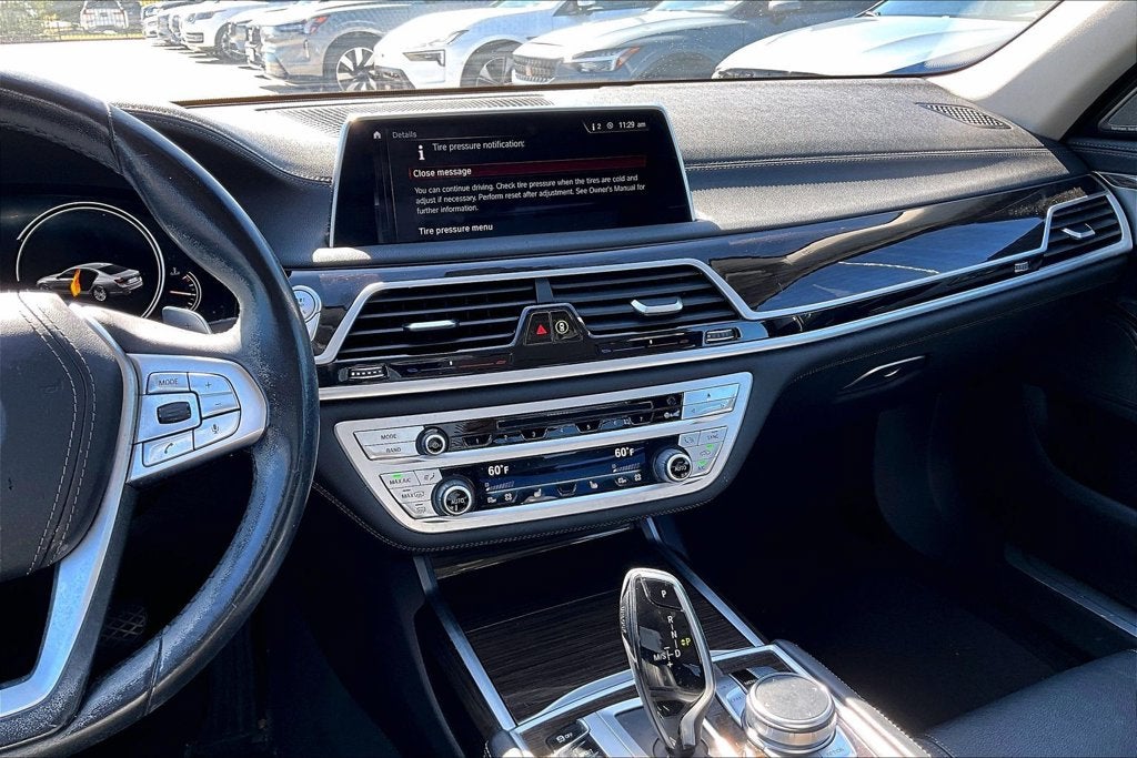 2019 BMW 7 Series 740i