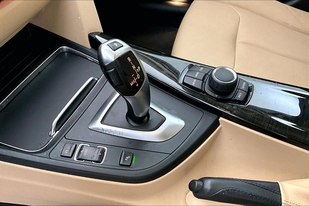 2018 BMW 3 Series 320i