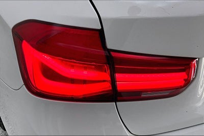 2018 BMW 3 Series 320i