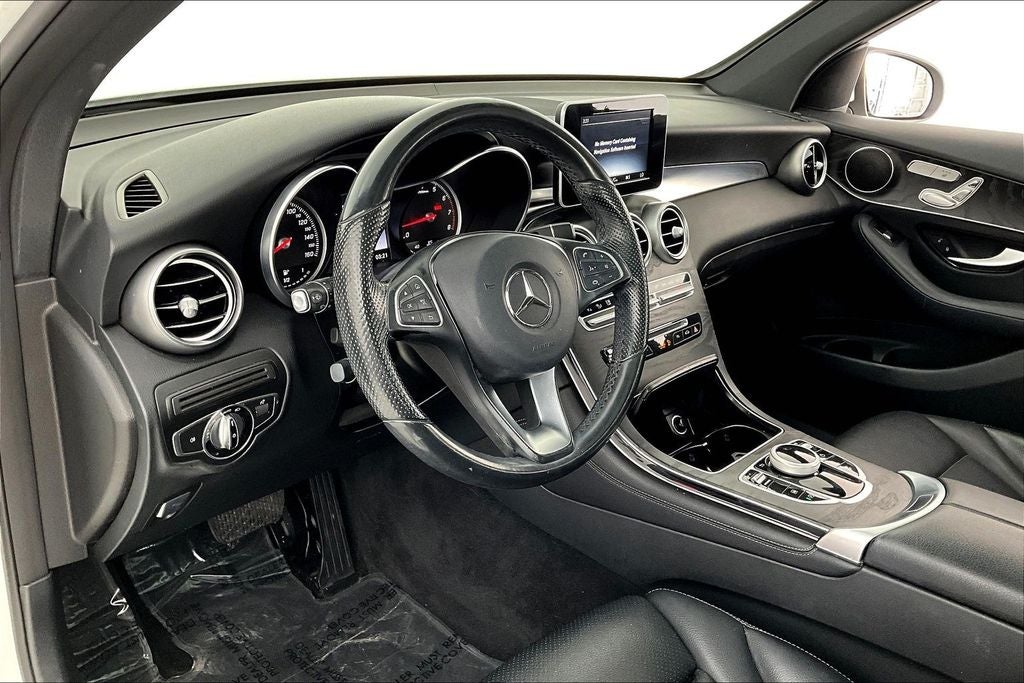 2017 Mercedes-Benz GLC GLC 300