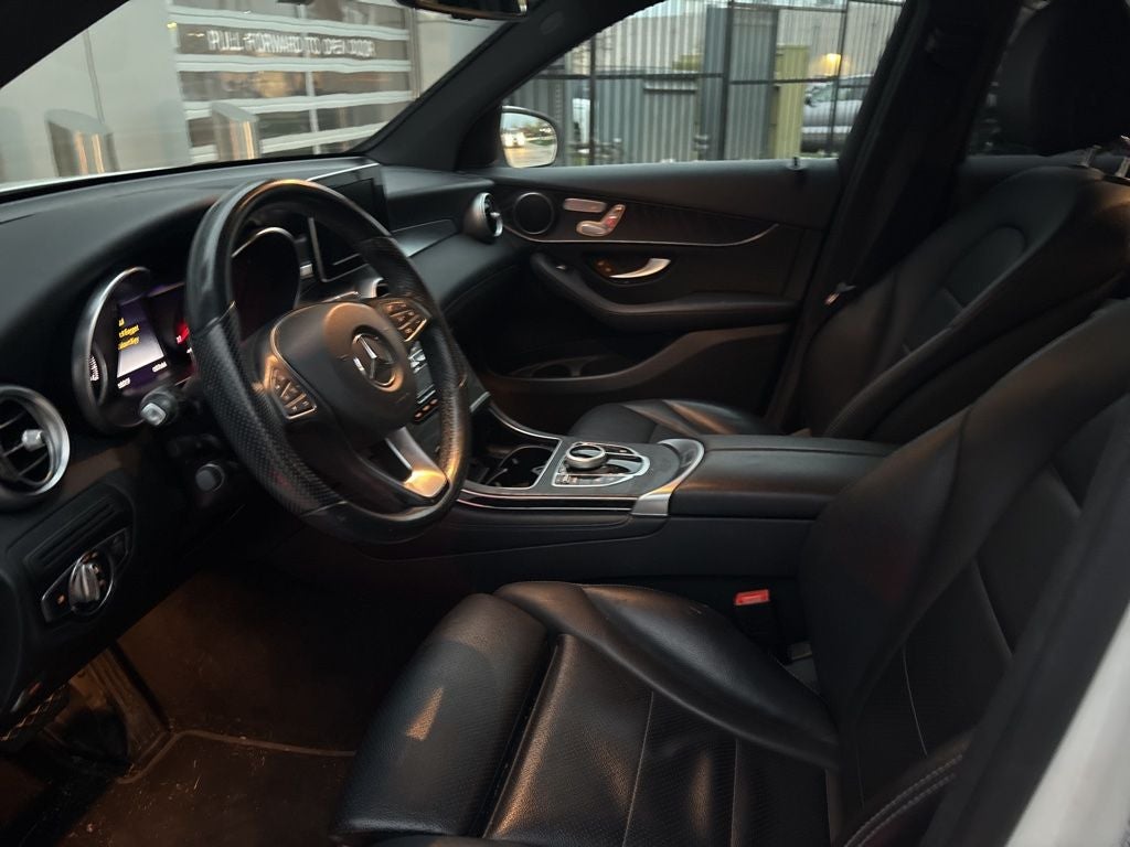 2017 Mercedes-Benz GLC GLC 300
