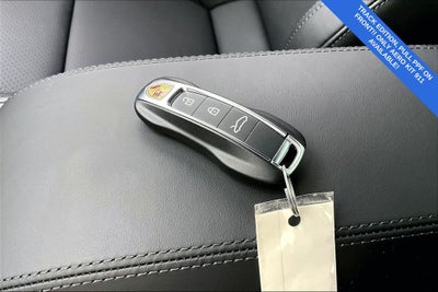 2025 Porsche 911 Carrera