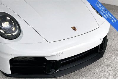 2025 Porsche 911 Carrera