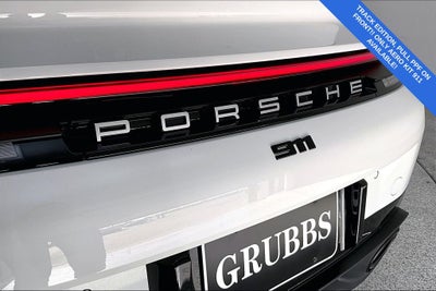 2025 Porsche 911 Carrera