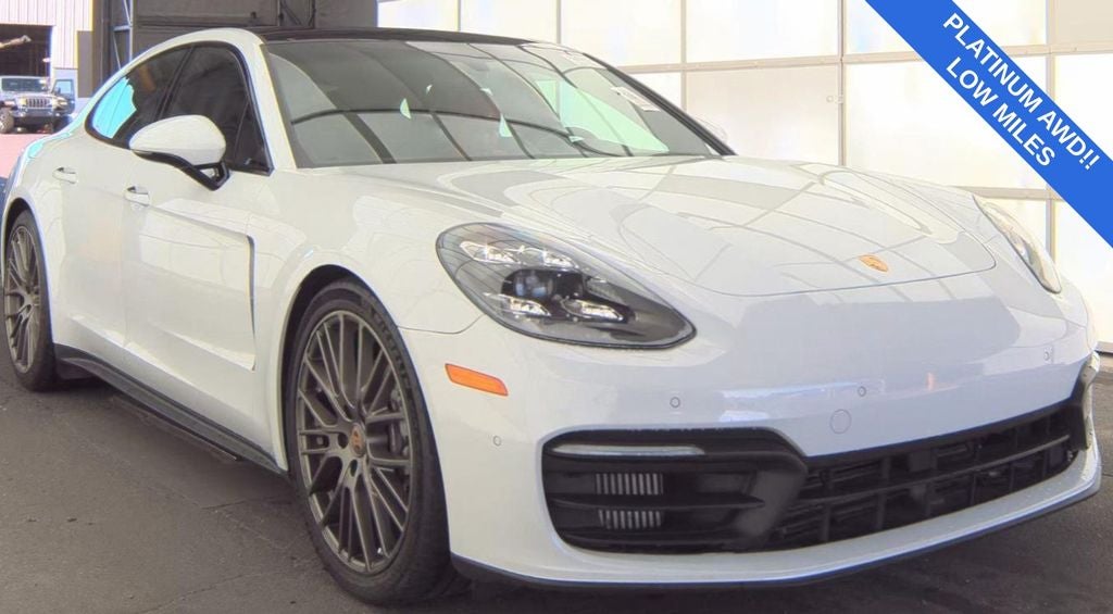 2022 Porsche Panamera 4 Platinum Edition