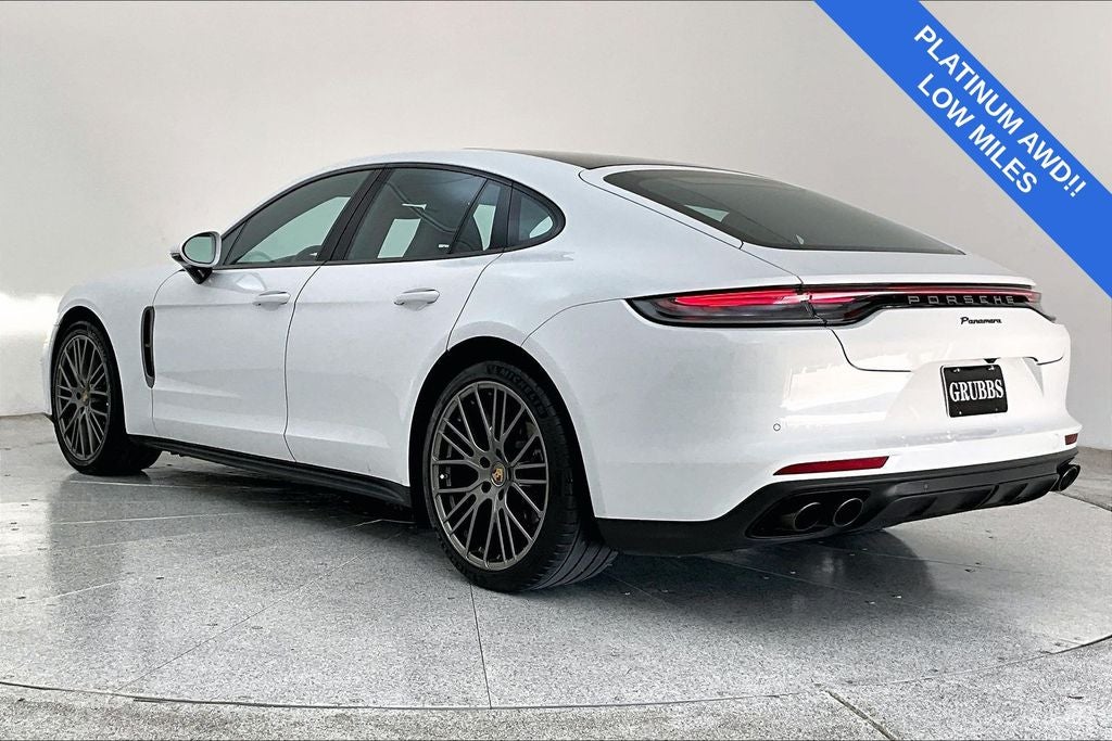 2022 Porsche Panamera 4 Platinum Edition