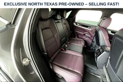 2024 Porsche Cayenne Base