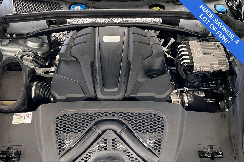 2020 Porsche Macan S