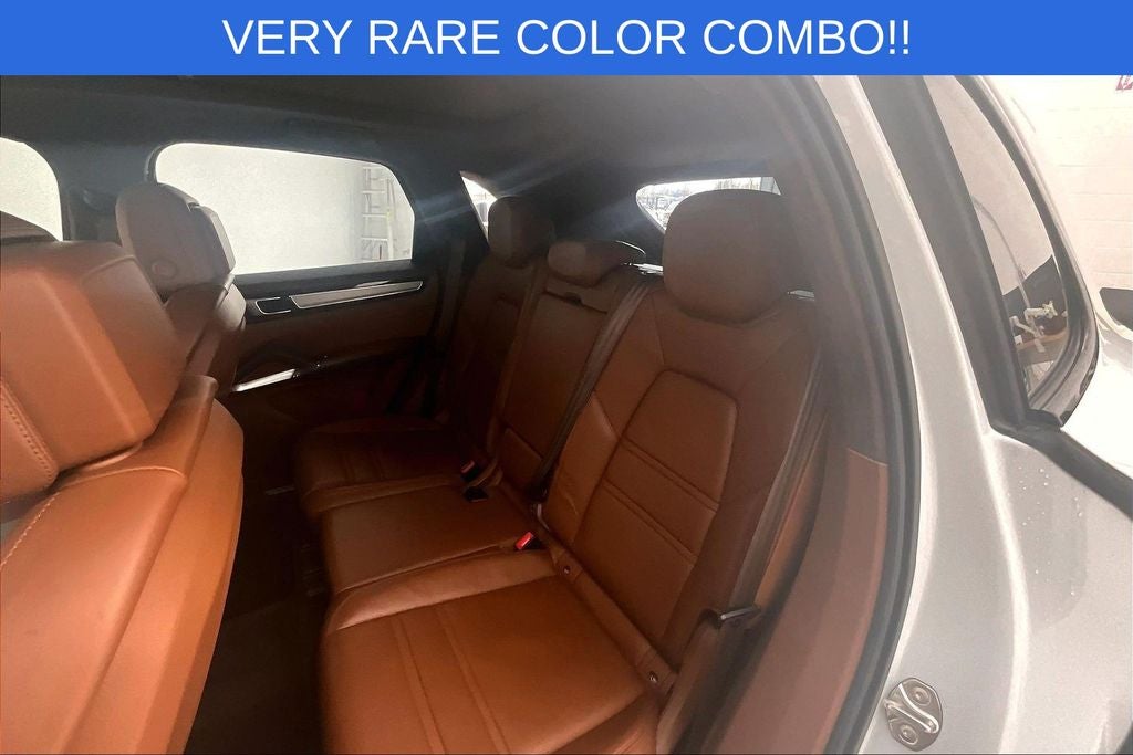 2022 Porsche Cayenne E-Hybrid Turbo S