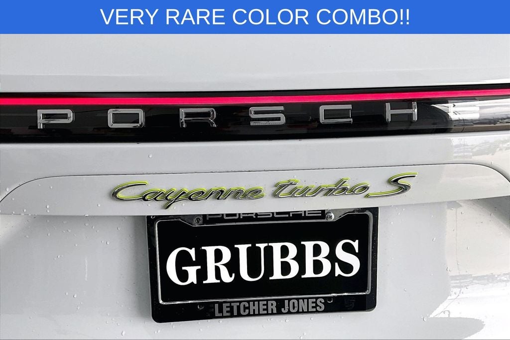 2022 Porsche Cayenne E-Hybrid Turbo S