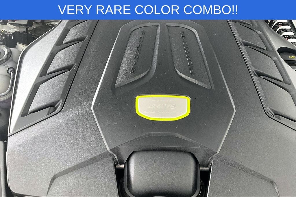 2022 Porsche Cayenne E-Hybrid Turbo S