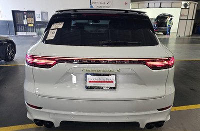 2022 Porsche Cayenne E-Hybrid Turbo S