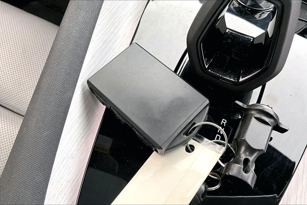 2023 Polestar 2 Long Range Dual Motor Performance Plus