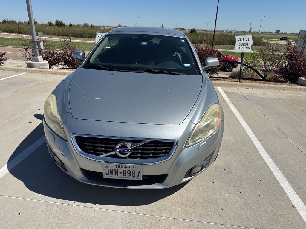 2011 Volvo C70 T5