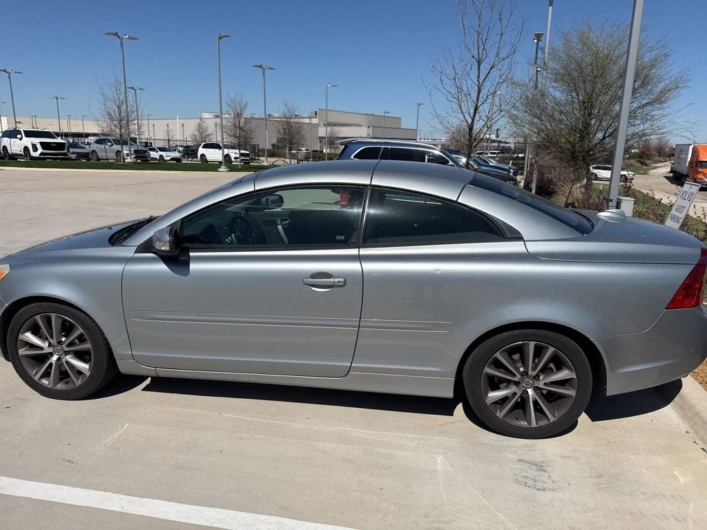 2011 Volvo C70 T5