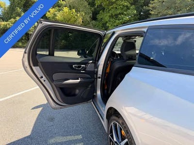 2025 Volvo V60 T8 Polestar