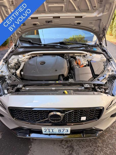 2025 Volvo V60 T8 Polestar
