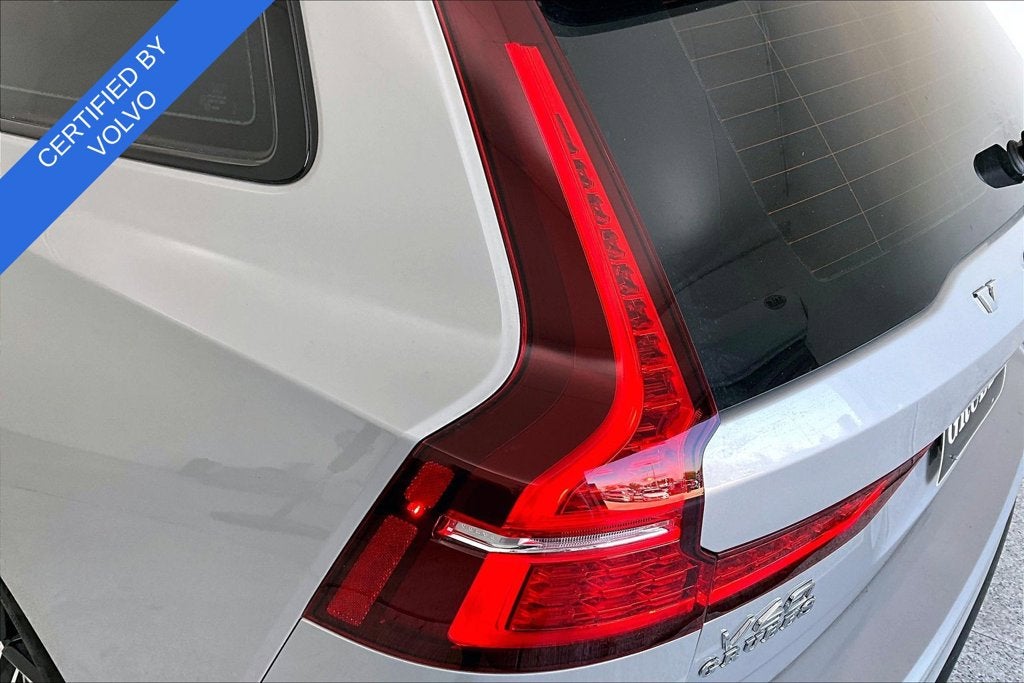 2025 Volvo V60 T8 Polestar Plug-In Hybrid