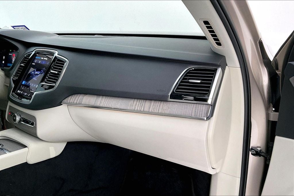 2023 Volvo XC90 B6 Plus 6-Seater