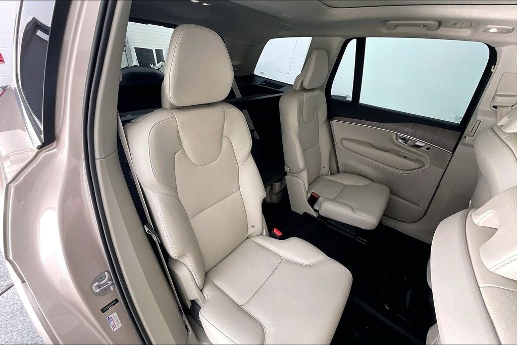 2023 Volvo XC90 B6 Plus 6-Seater