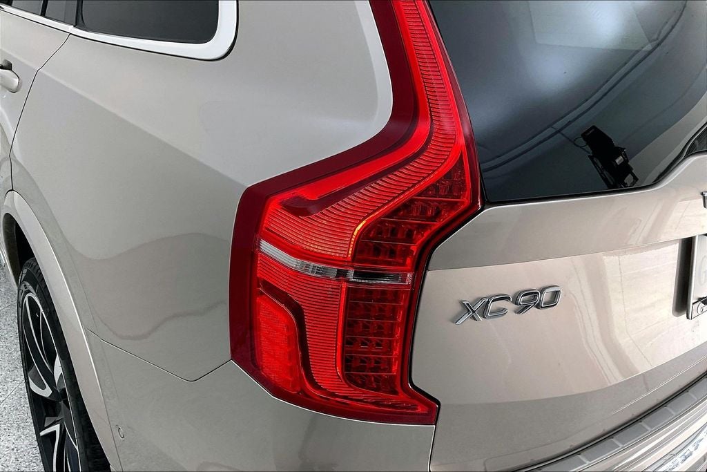 2023 Volvo XC90 B6 Plus 6-Seater